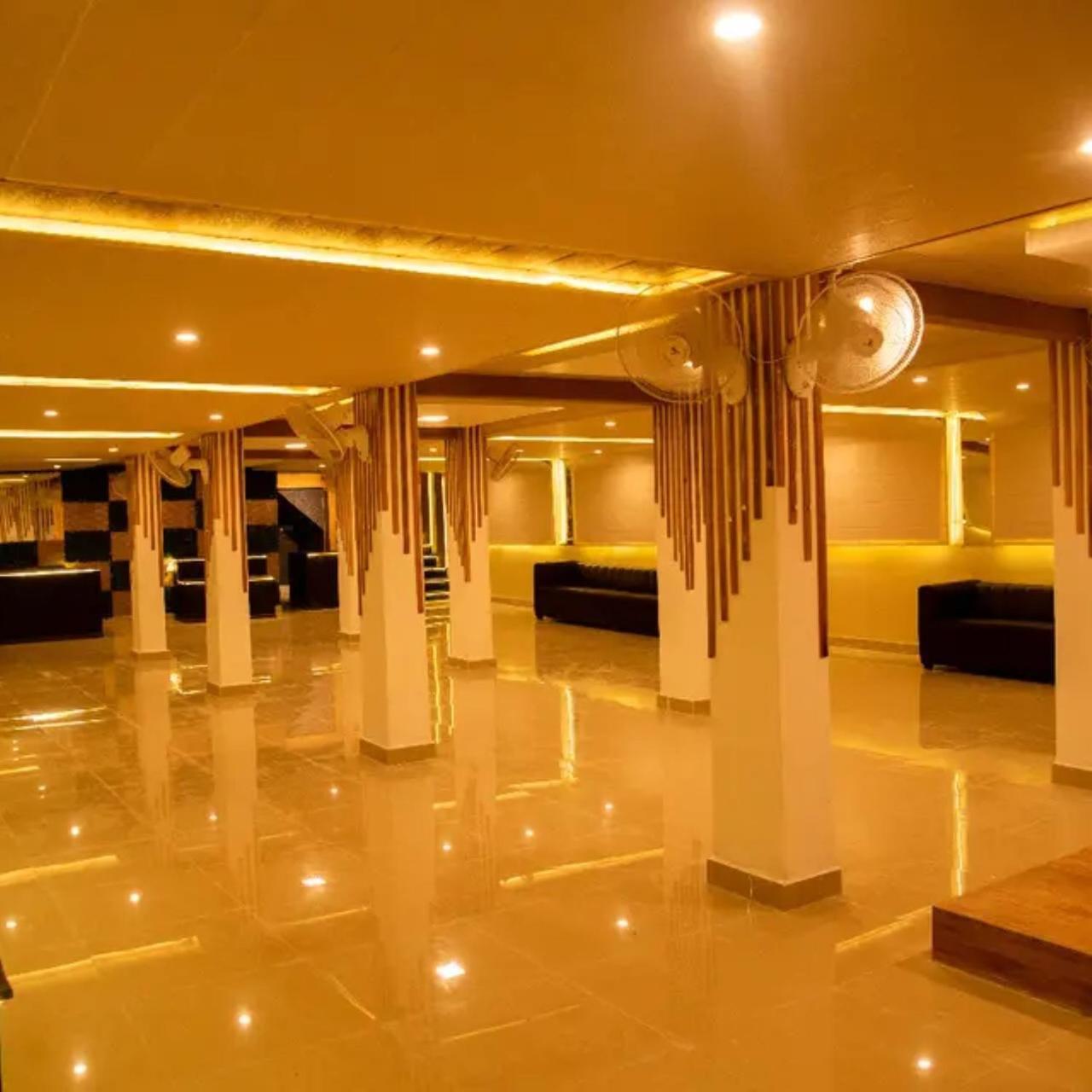 New Kumar Hotel & Banquet Lucknow Exterior photo